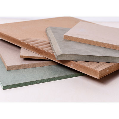 Indoor 2-25mm Customized Size Plain MDF Board with Poplar Hardwood Core